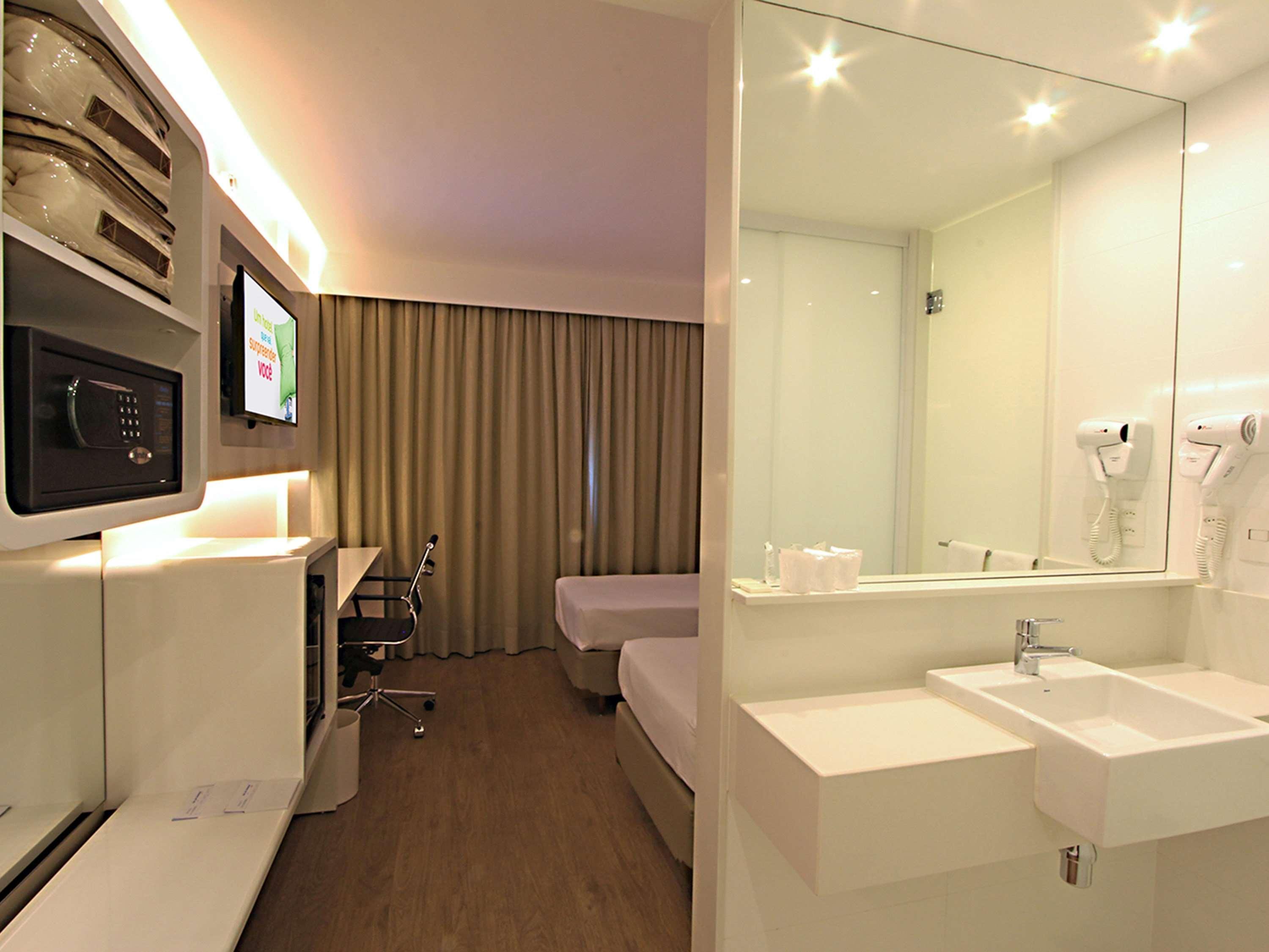 Ibis Styles Brasilia Aeroporto Hotel Екстериор снимка