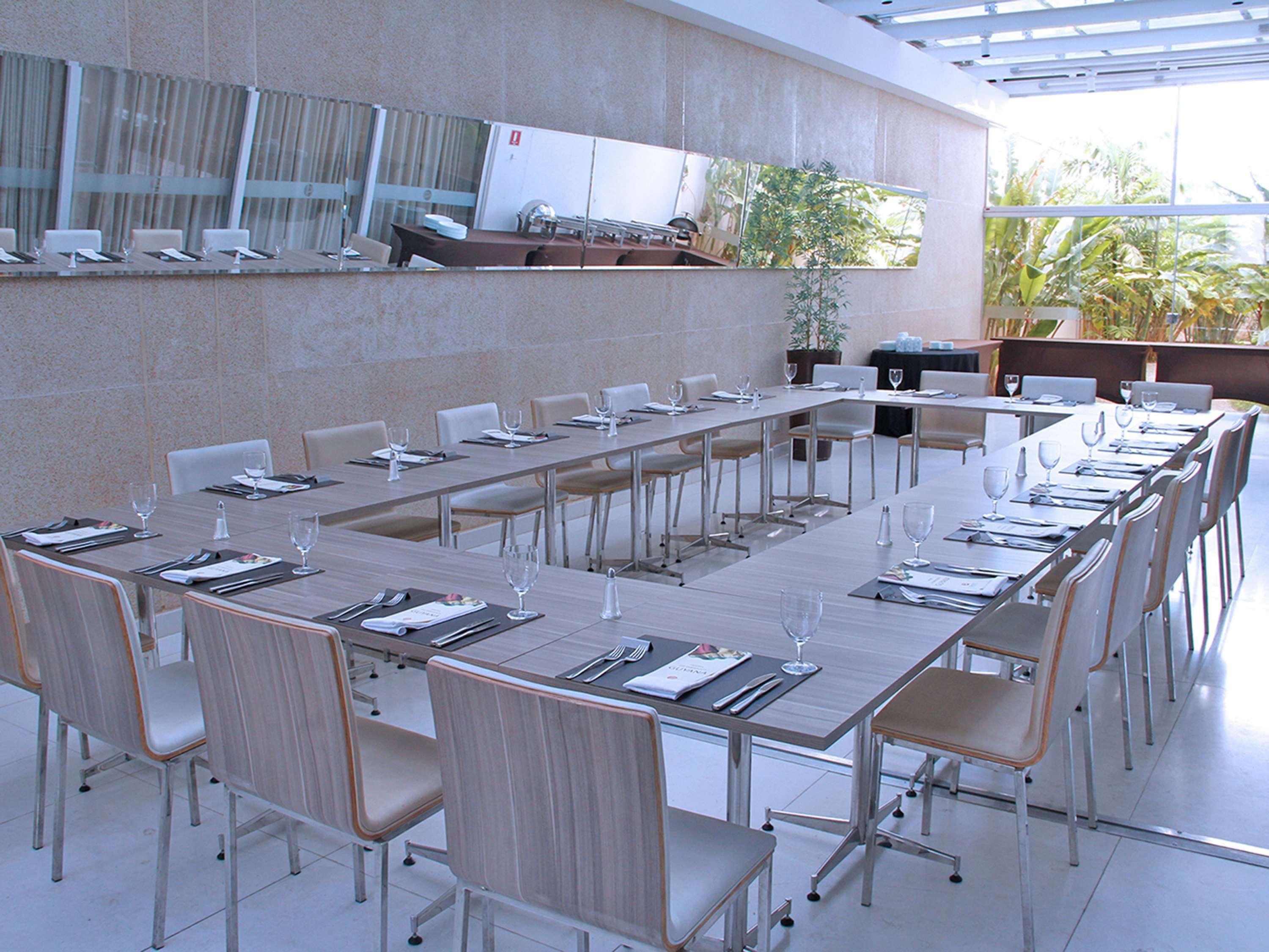 Ibis Styles Brasilia Aeroporto Hotel Екстериор снимка